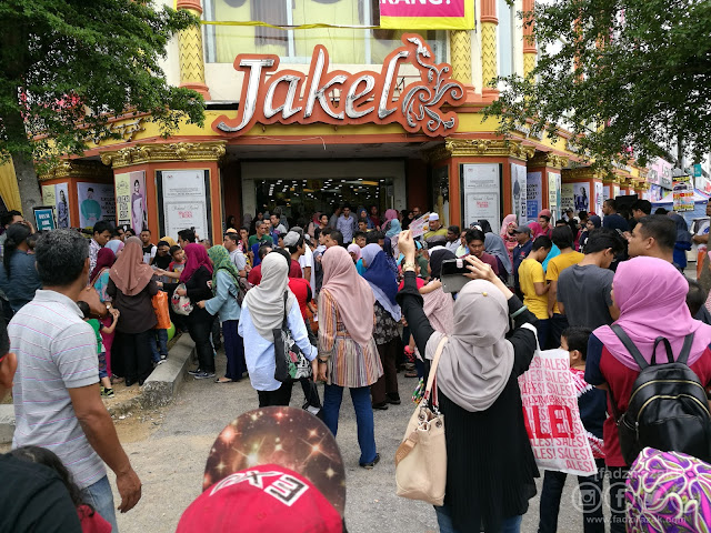 baucer Baju Raya Jakel percuma
