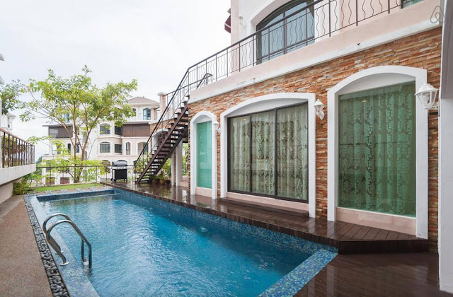 Michelle's Villa, Moonlight Bay