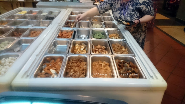 Steamboat Shah Alam