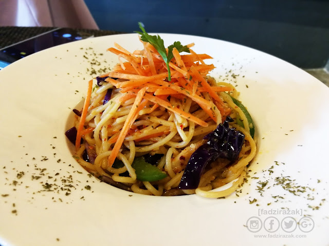 Vege Aglio Olio Spaghetti